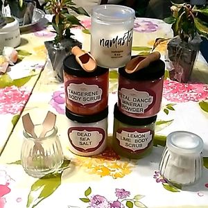 WOMEN'S  7 PC  SUGAR SCRUB SET  NEW
